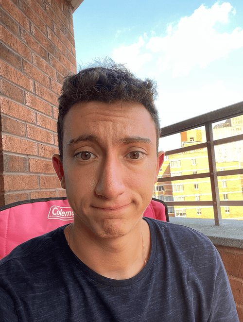 Tommy Smokes Selfie #72 (June 27, 2021)