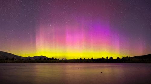 Aurora Australis - Southern Lights Magic