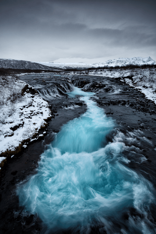 [ ... black, white & blue ]