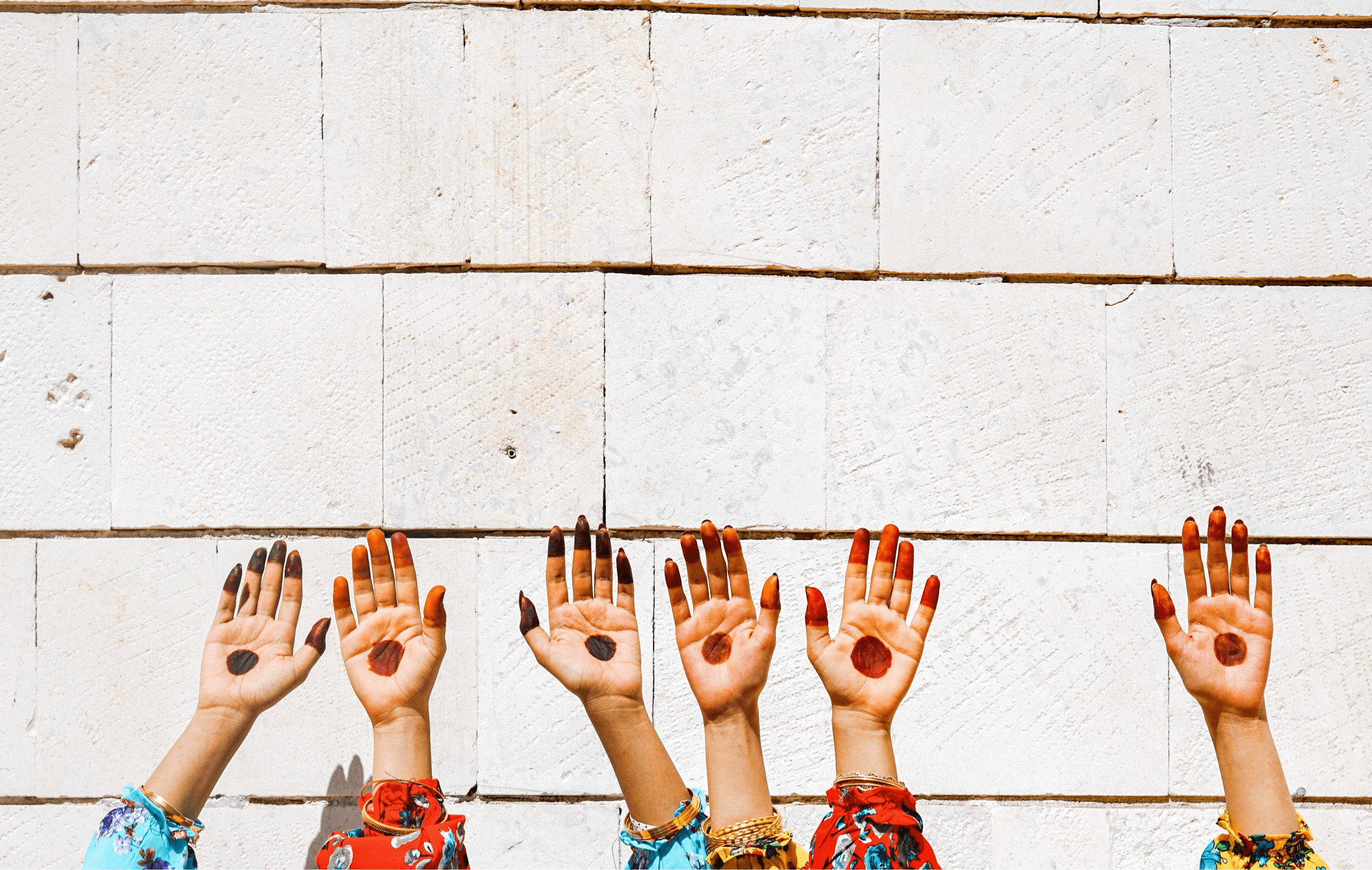 'Henna Hands' 'أيادي بالحناء' by Somaya Abdualla