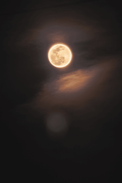 The "Wolf" Moon (v.2)