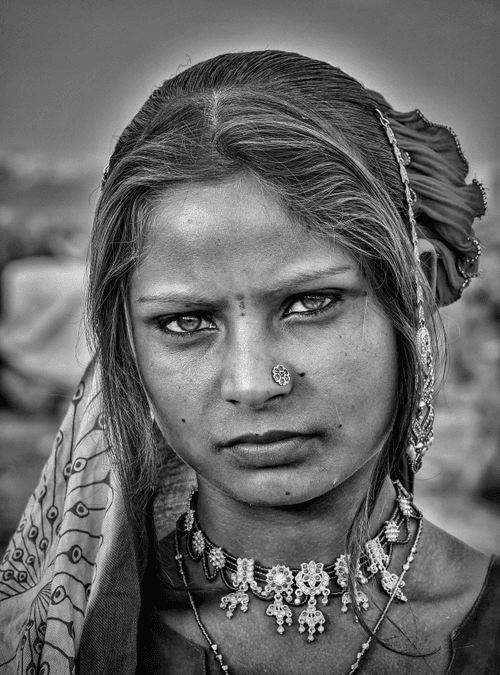 PORTRAIT     SLI#23