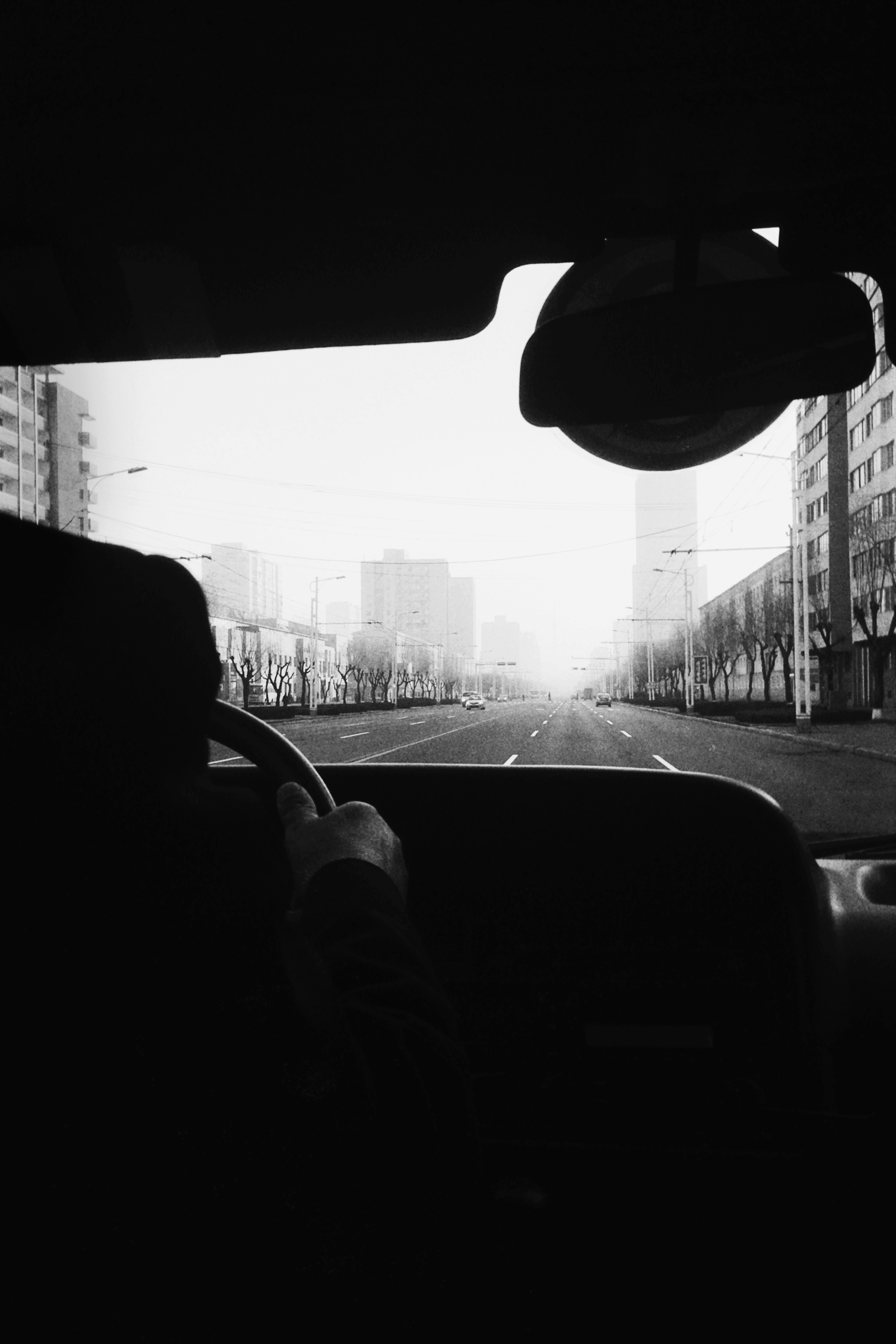 Black and white cities // Pyongyang
