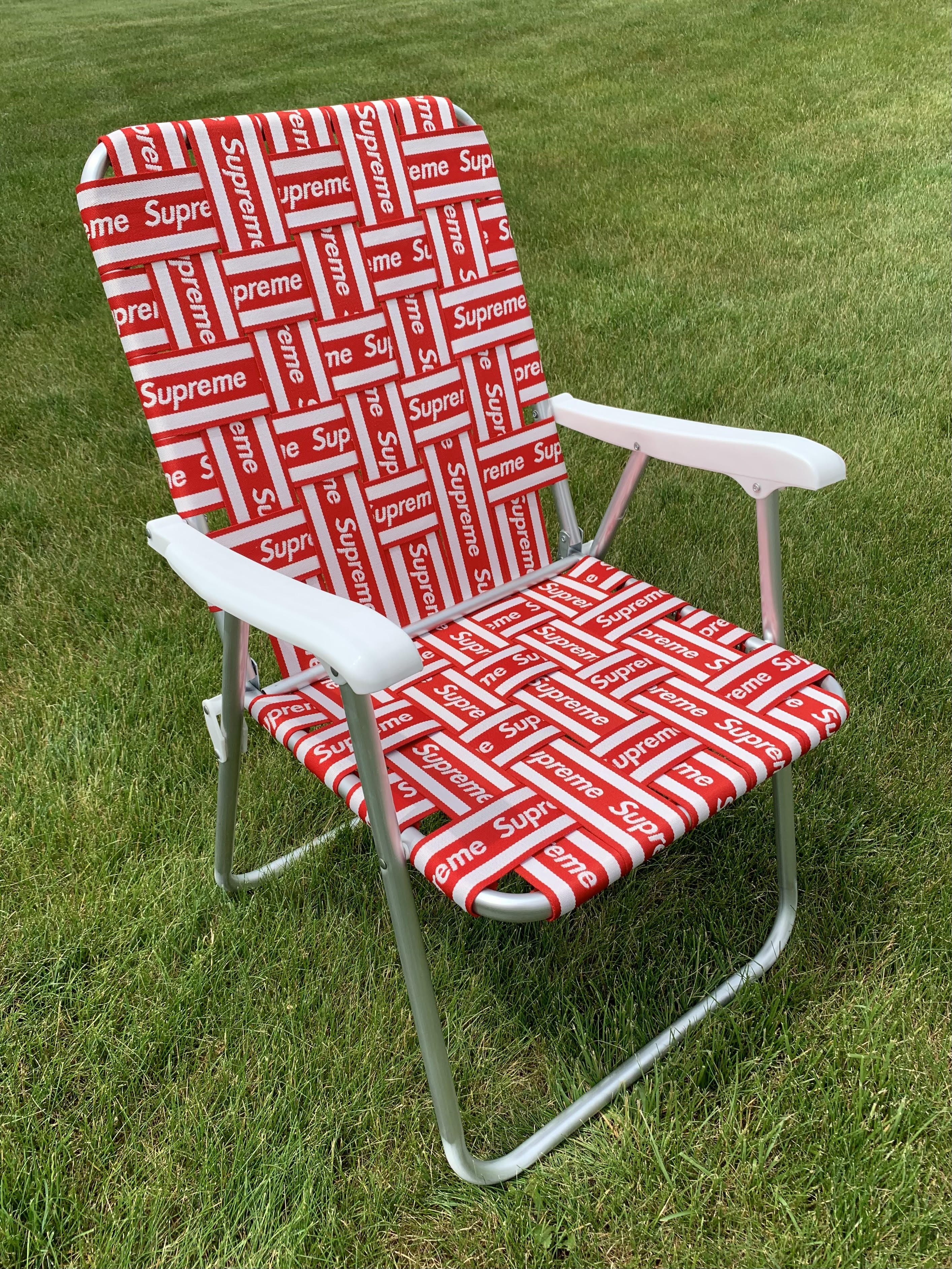 Supreme Chair in Grass