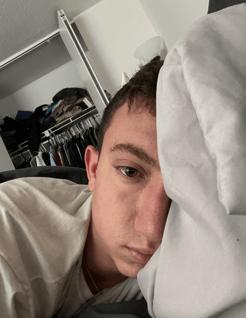 Tommy Smokes Selfie #53 (June 8, 2021)