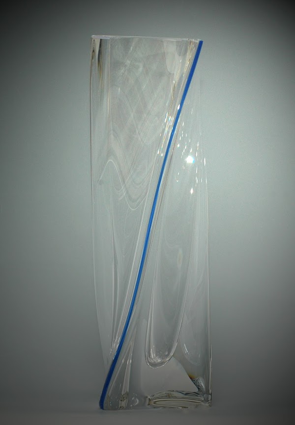 'Sails' - Bud Vase - Art Glass - Goran Warff – Hand Signed - Physical NFT