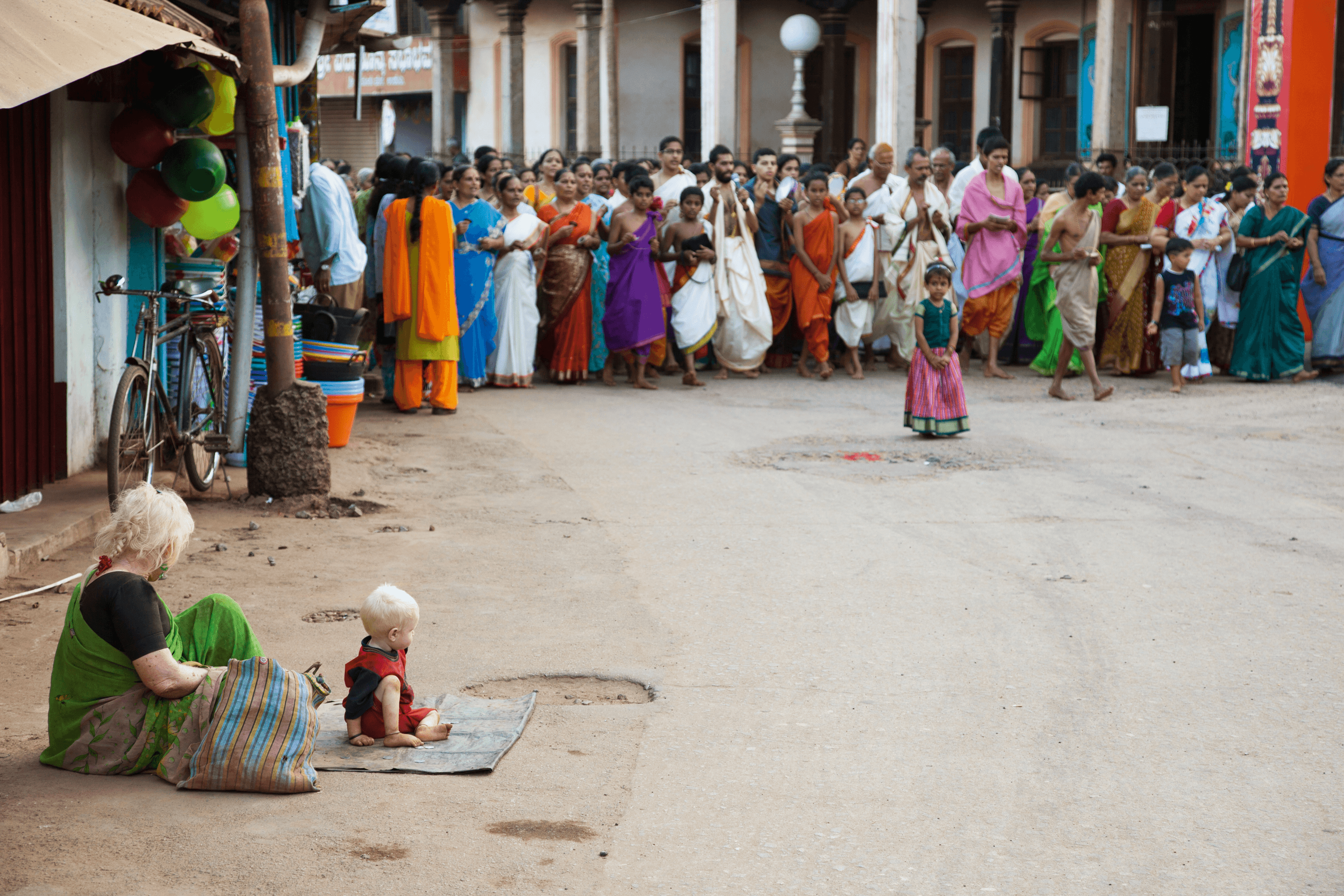 Sankirtana - congregational singing of the holy names of god at Krishna Temple in Udupi, Karnataka #4/8