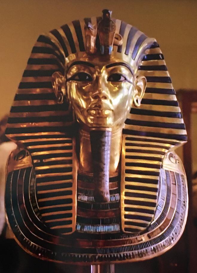 Pharaoh's Golden Mask Golden Masked Pharaoh Tutankhamun 