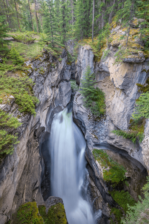 #46 - Maligne Canyon Summer