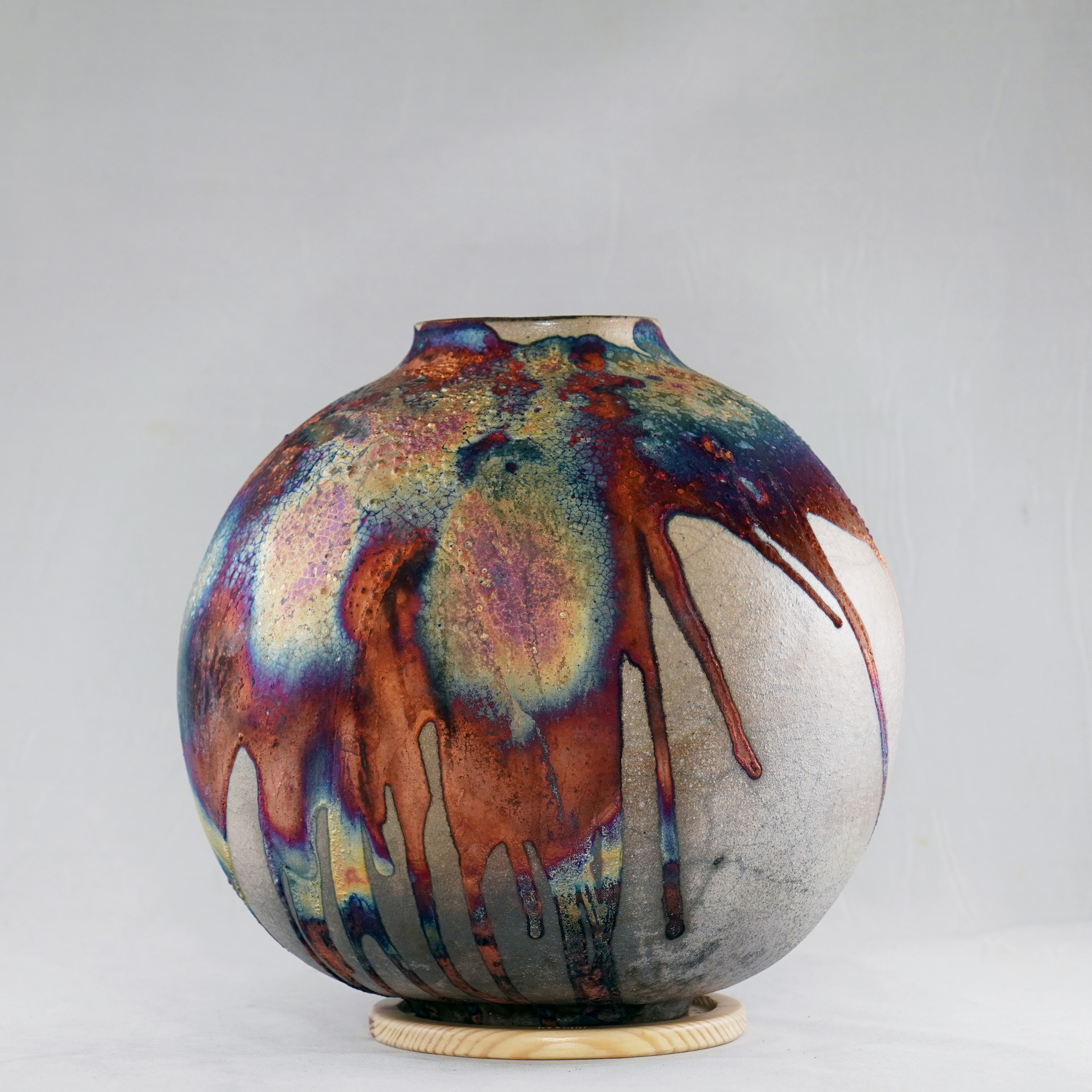 RAAQUU Half Copper Matte Large Globe Ceramic Art Vase S/N0000098