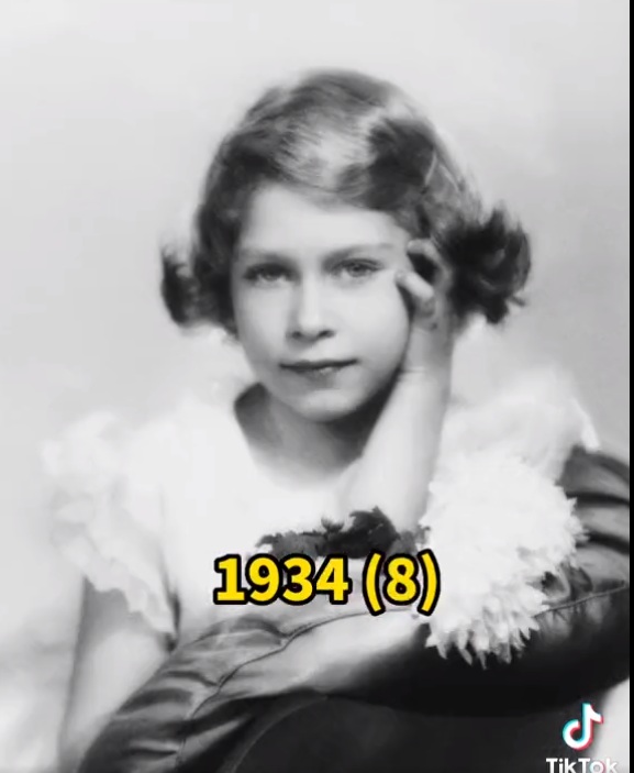 Queen Elizabeth II 1934(8) - Queen Elizabeth II died | OpenSea