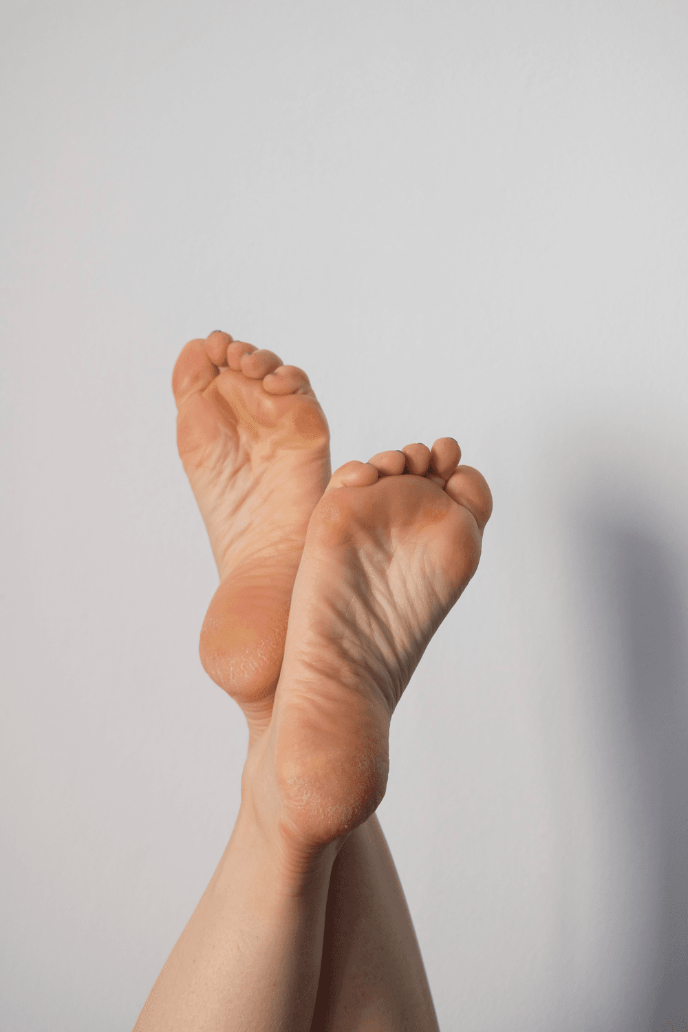 Feet soles