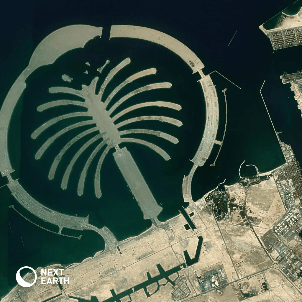 Dubai, United Arab Emirates 55.00216 25.000015