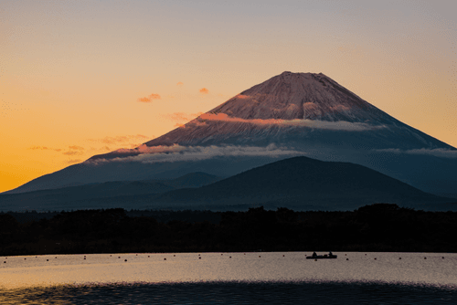 The morning glow of Mt. Fuji