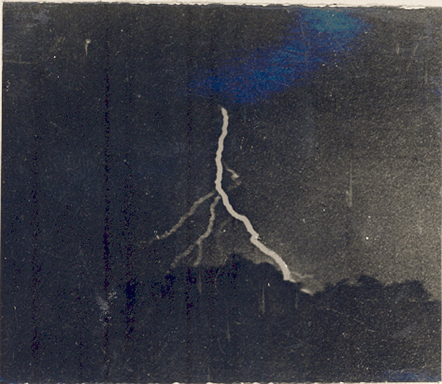 The First Ever: Photograph of Lightning