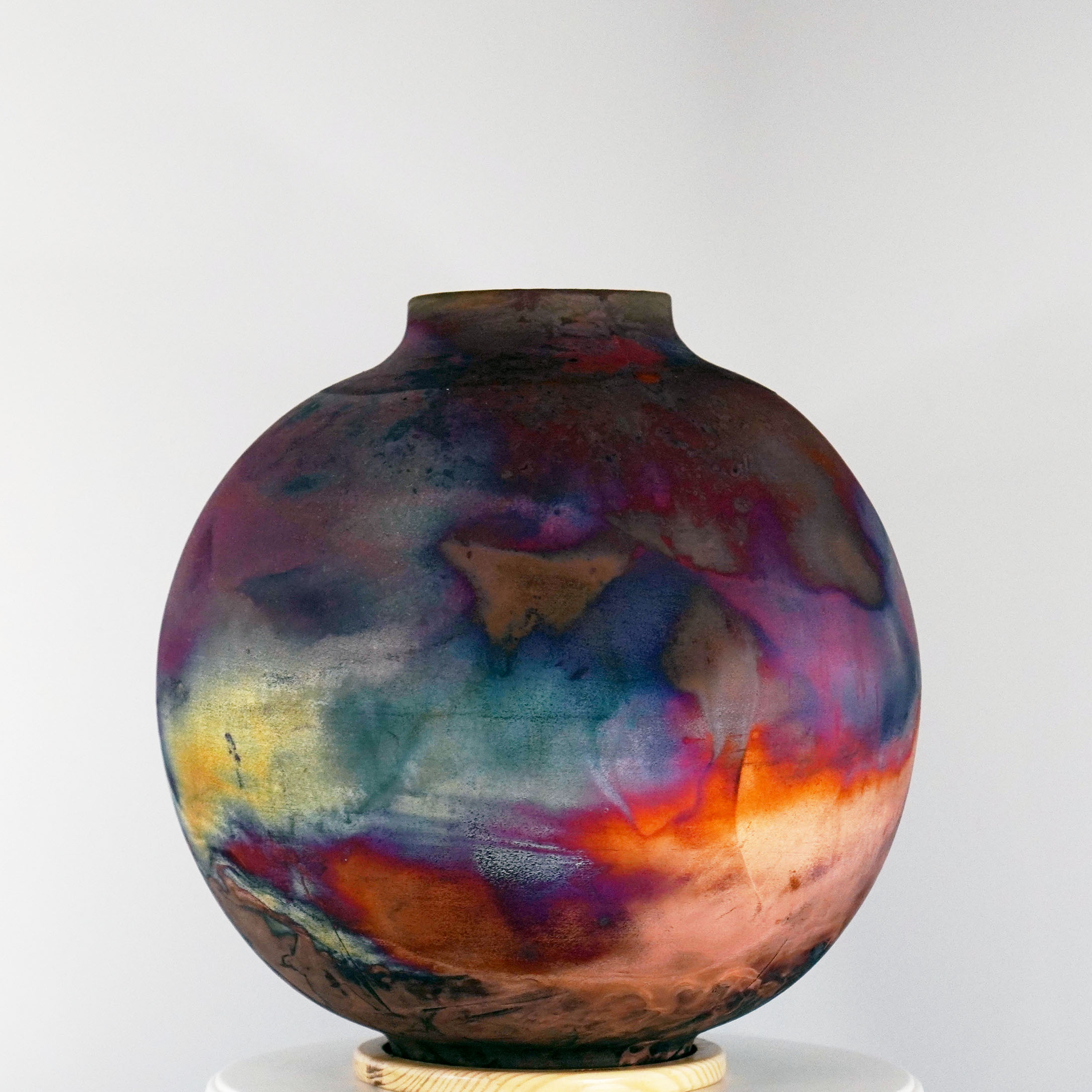 RAAQUU Full Copper Matte Large Globe Ceramic Art Vase S/N0000341