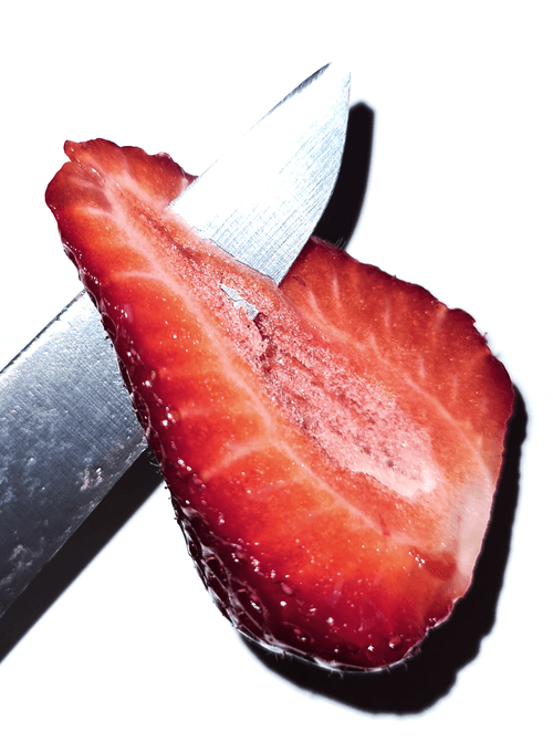 Strawberry&Knife by Paolo Sommariva