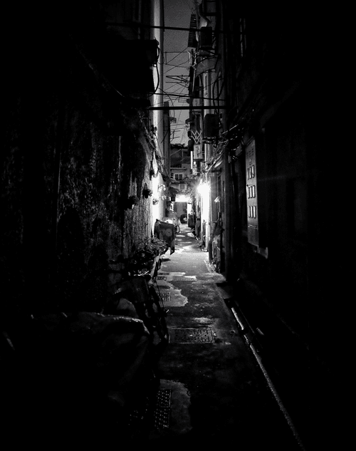 Midnight Alley #1