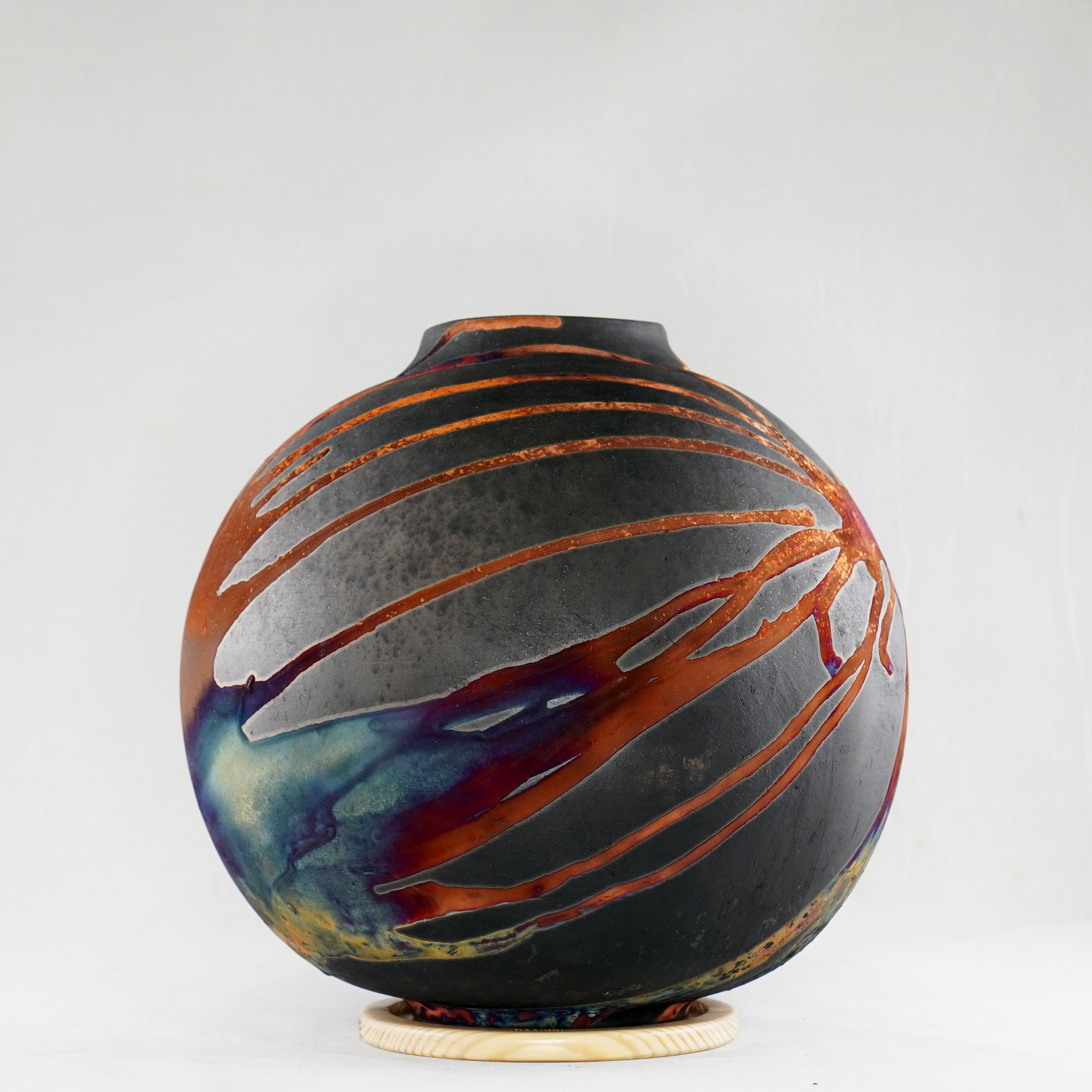 RAAQUU Half Copper Matte Large Globe Ceramic Art Vase S/N0000202