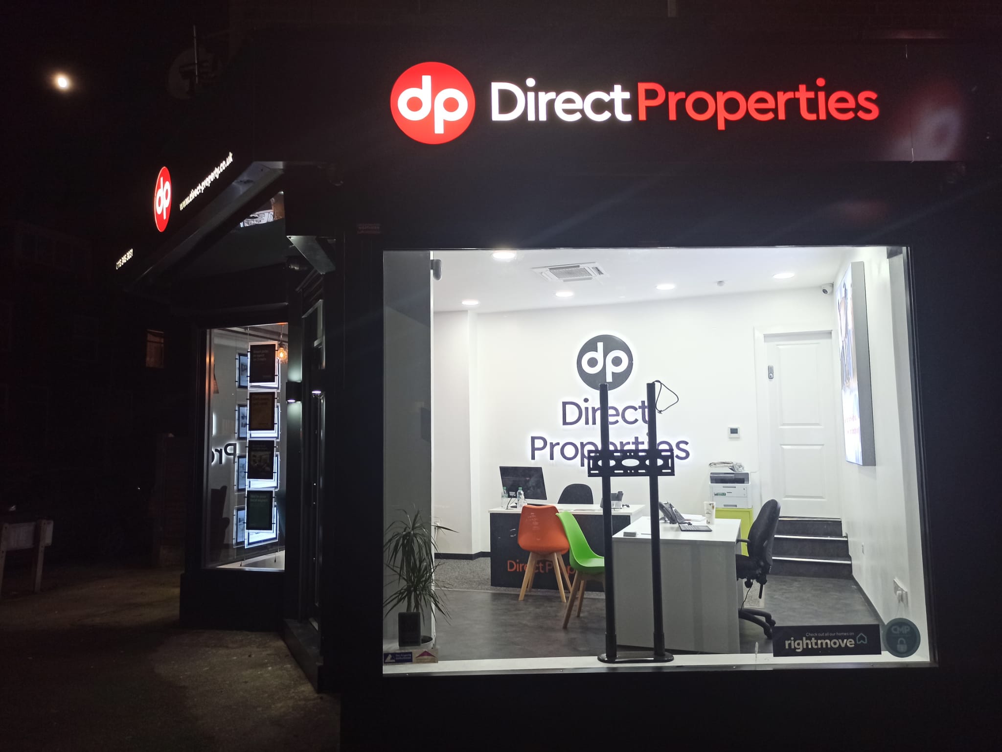 Direct Properties Beeston Night Untitled Collection 434397655