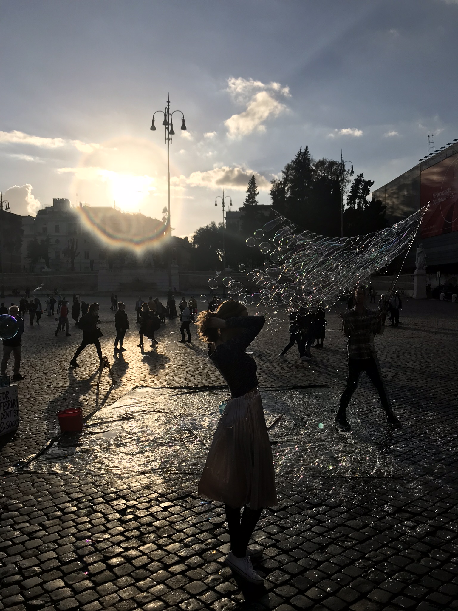 #009: Soap bubbles in Piazza del Popolo