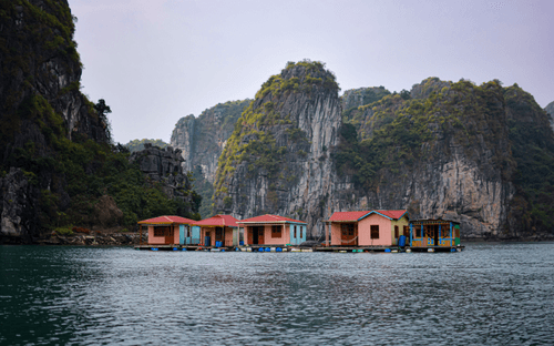 Corners of Asia #15: Floating Village