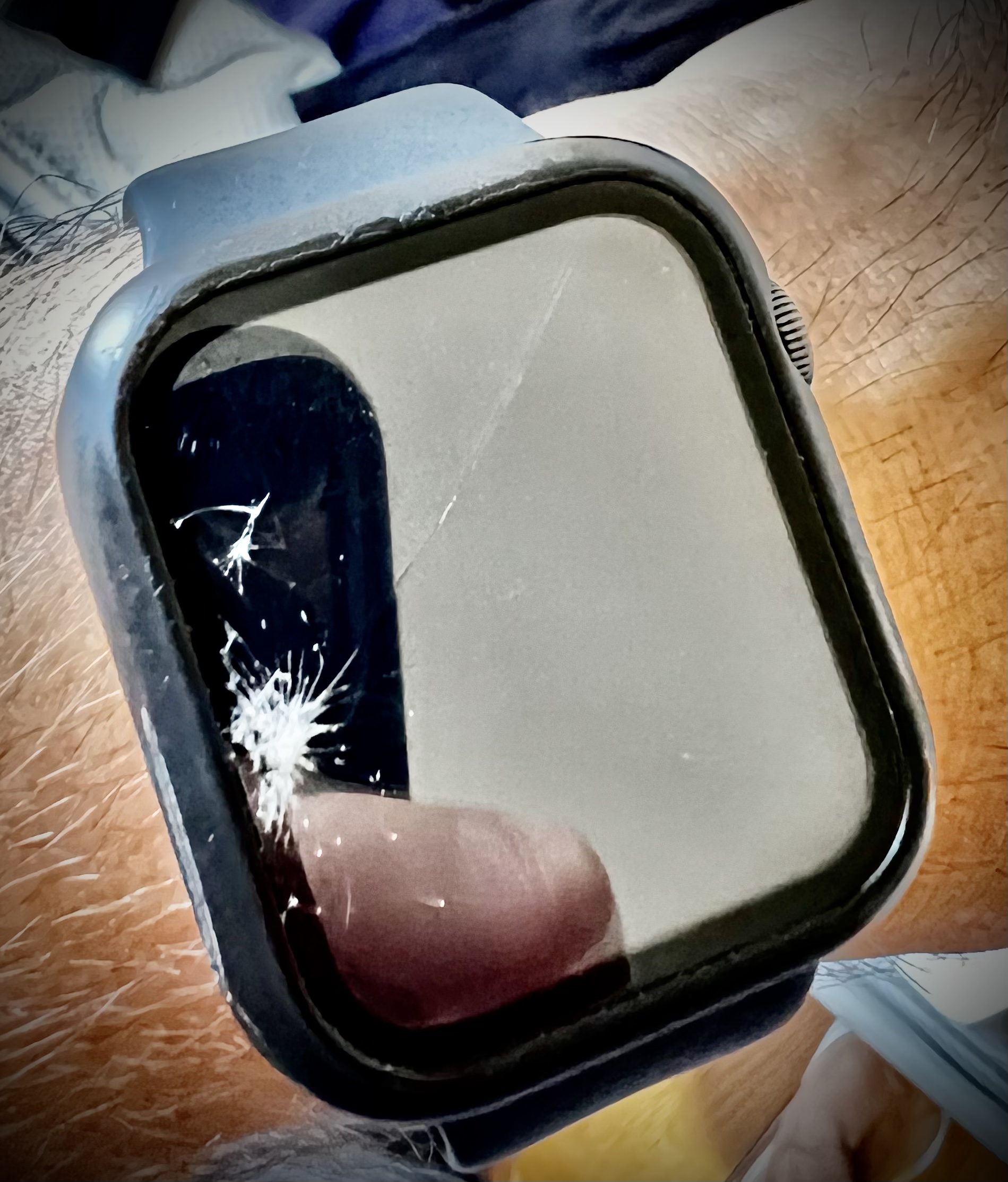 BROKEN APPLE WATCH Collection OpenSea