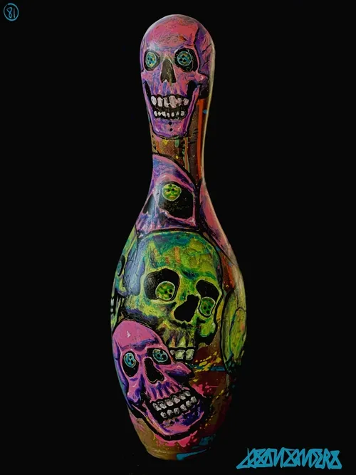 DrainedEye Skull #81: 'ROLLIN' WITH MY FRIENDS'