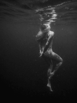 Underwater Portrait Nude collection image