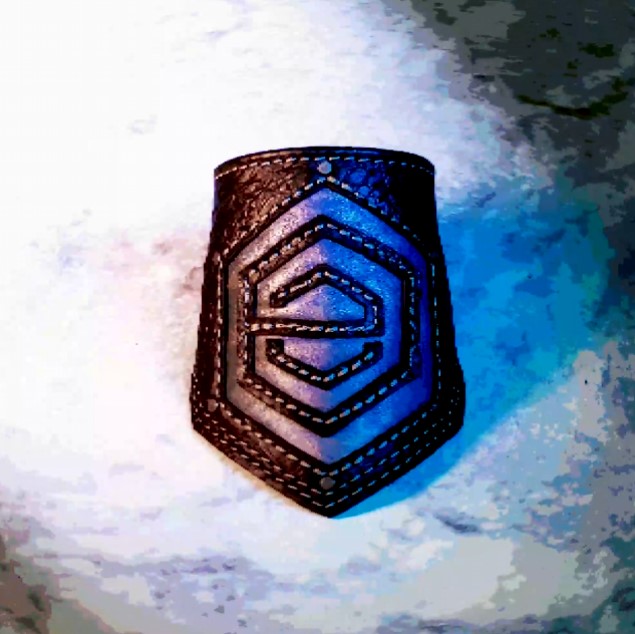 eArena MetaPhysical Cuff | Fog of War