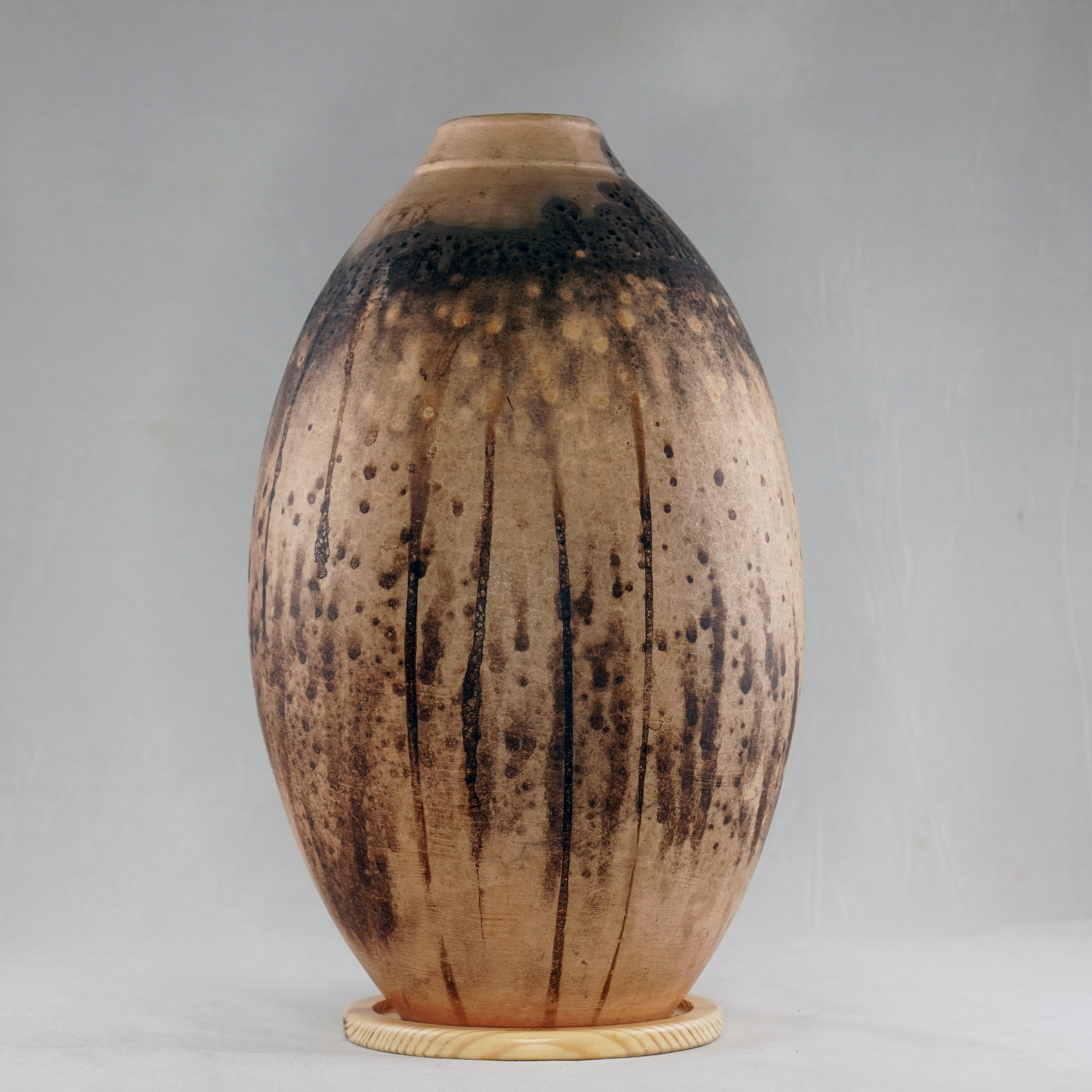 RAAQUU Obvara Large Oval Ceramic Art Vase S/N0000209