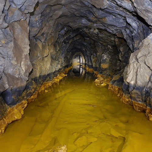 Tunnel photo