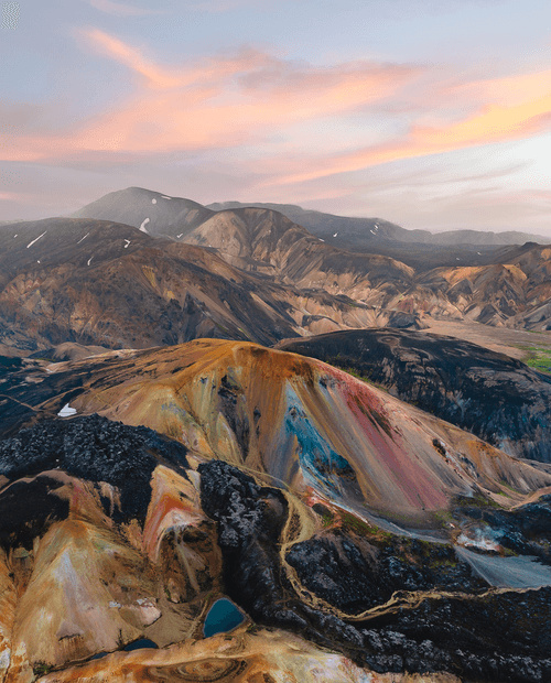 THE ICELANDIC HIGHLANDS