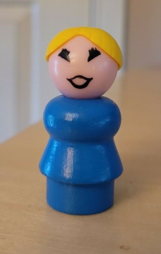 Weeble People : Remember Her?