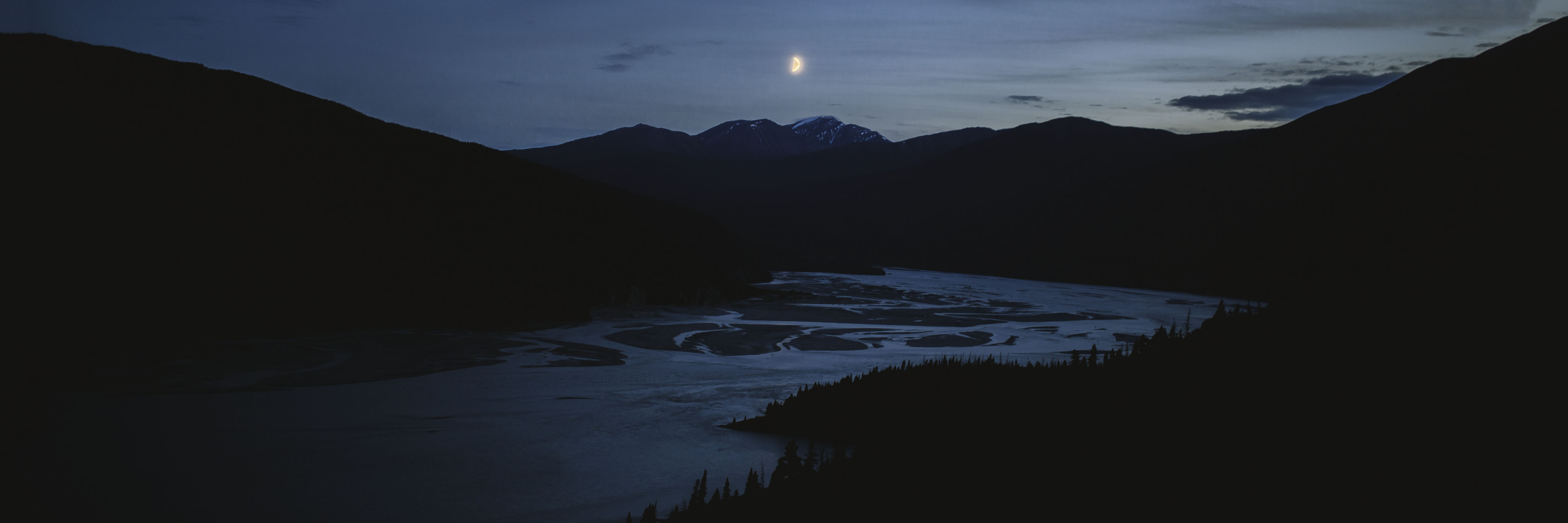 Alaskan Moonrise