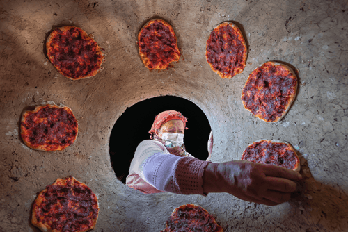 TRADITIONAL ANATOLIA : WOMEN