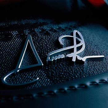 SP33 QC Sneaker Pass