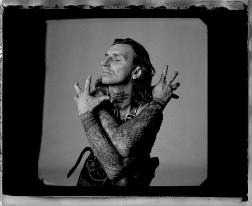 Timothy White presents Indian Larry