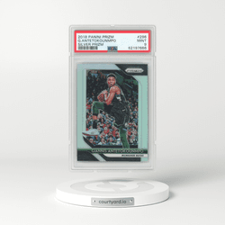 2018 Panini Prizm #296 Giannis Antetokounmpo - Silver Prizm (PSA 9 MINT)