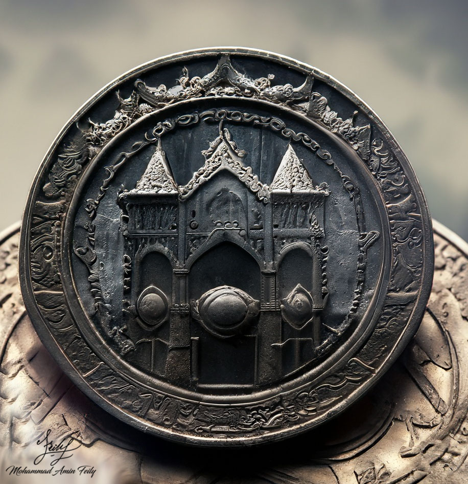Shadowed Gargoyle Medallion: